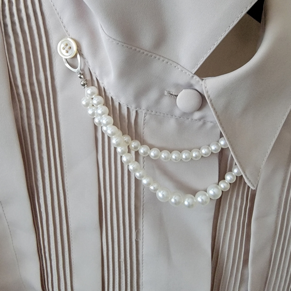 Korea vintage Button shirt With Pearl Necklace Detail - Picture 4 of 8